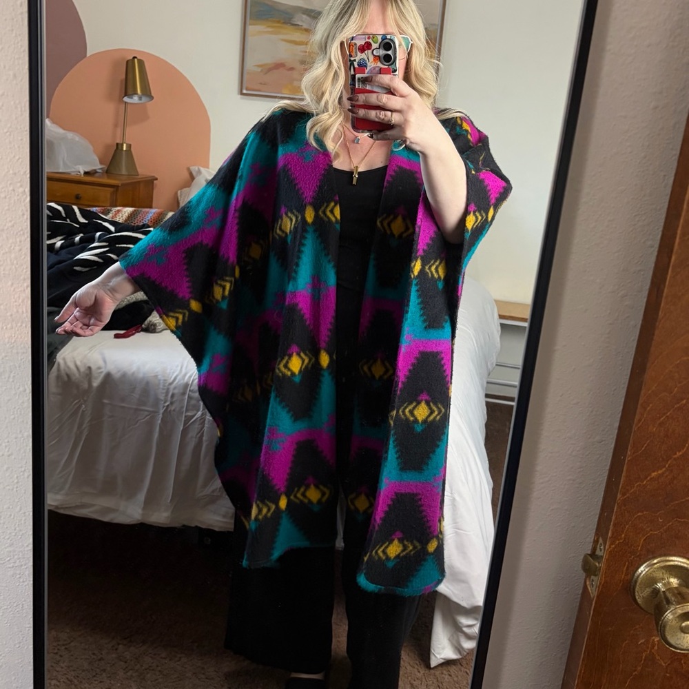 Vintage Specialty House Colorful Geometric Women's Poncho fleece Aztec print - Picture 5 of 9